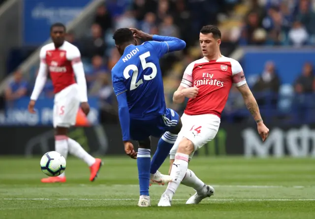 Wilfred Ndidi challenge on Granit Xhaka