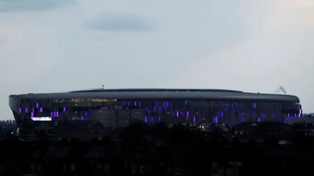 Tottenham Hotspur Stadium outside landscape shot