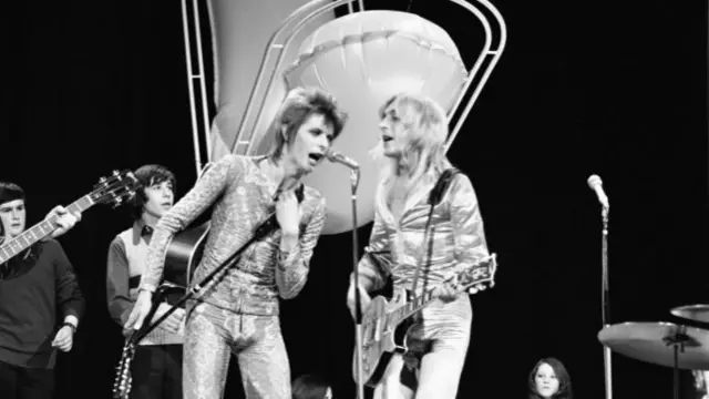 David Bowie and Mick Ronson