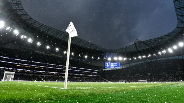 Hail storm at new Tottenham Hotspur Stadium