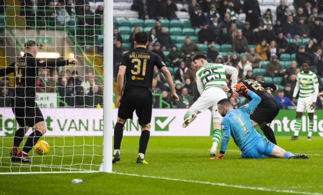 Celtic's Oliver Burke misses a chance