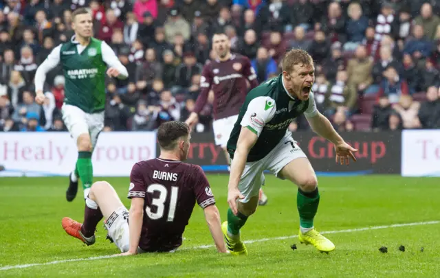 Hibs' Daryl Horgan celebrates his equaliser