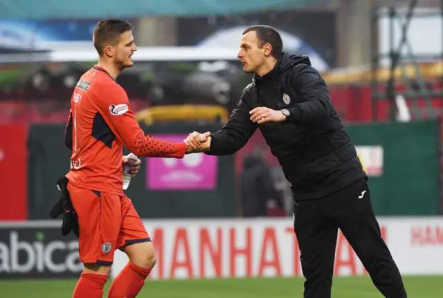 St Mirren manager Oran Kearney congratulates Vaclav Hladky