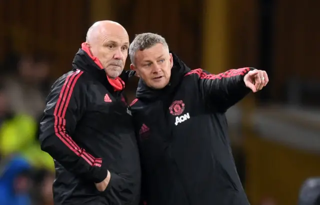 Mike Phelan and Ole Gunnar Solskjaer