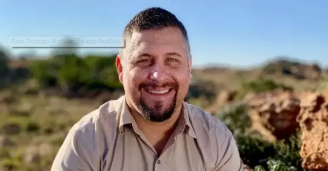 Head-shot of Damian, the first openly gay man to appear on the show Farmer Wants a Wife