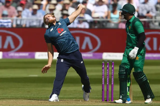 David Willey bowls