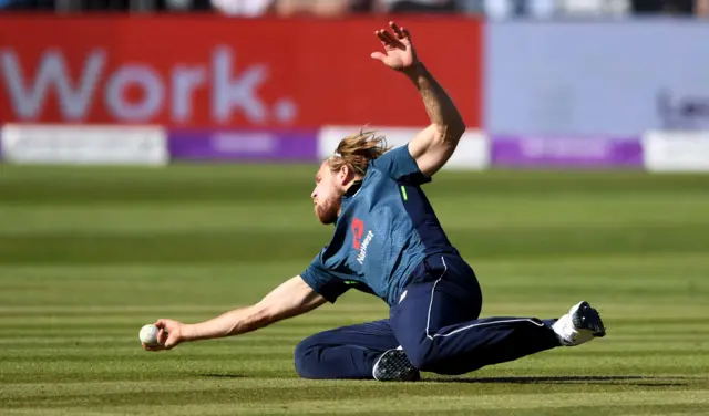 David Willey of England catches out Shaheen Afridi