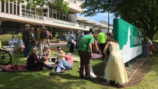 Extinction Rebellion picnic outside Leicestershire County Hall