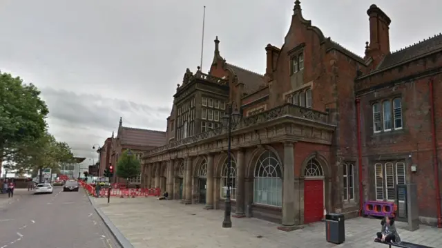 Stoke train station