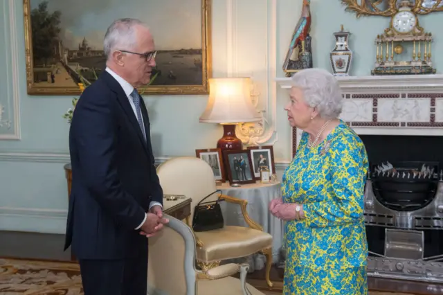 Malcolm Turnbull meets the Queen in 2017