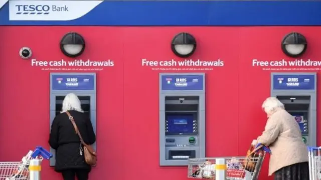 Tesco Bank cashpoints