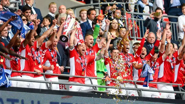 Charlton trophy lift