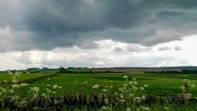 Sky above Great Longstone