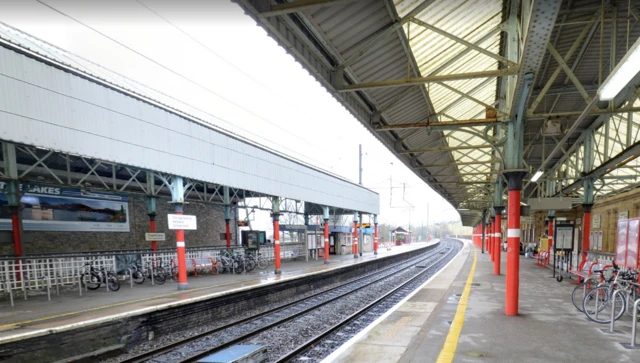 Oxenholme station