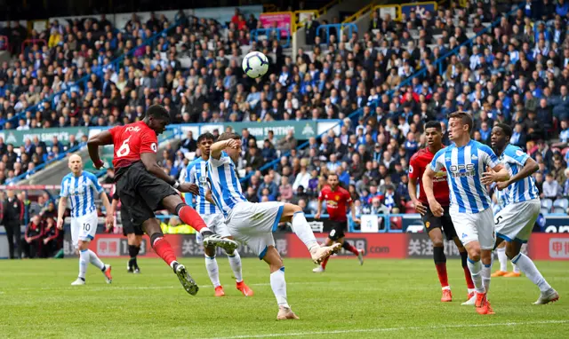 Paul Pogba header