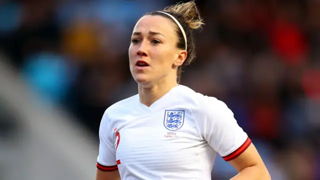 Lucy Bronze