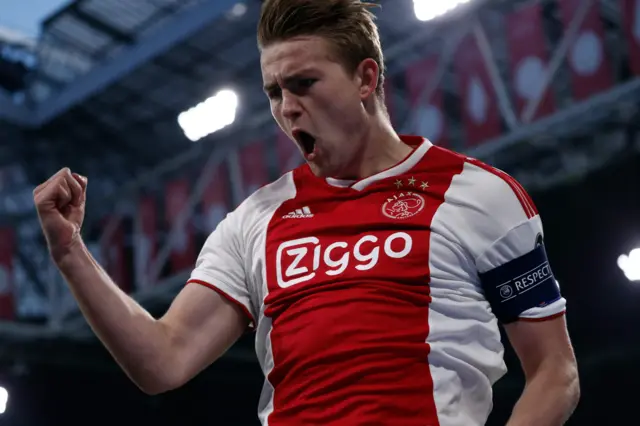 Matthijs de Ligt celebrates