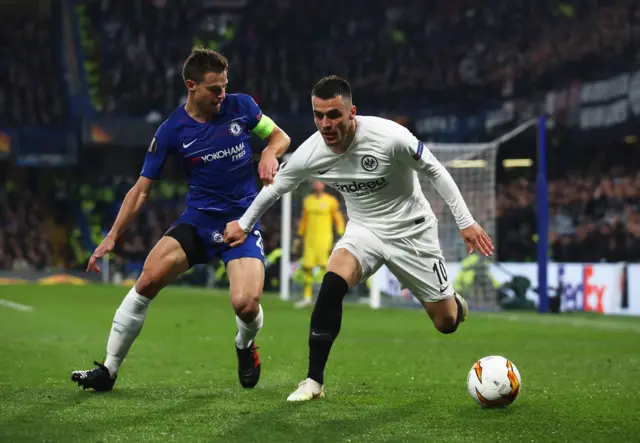 Cesar Azpilicueta marks Filip Kostic