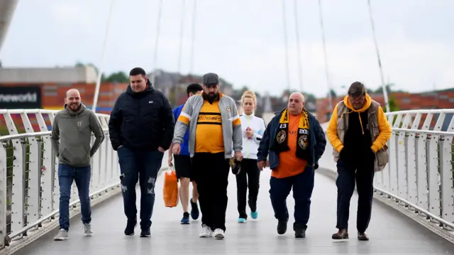 Newport fans