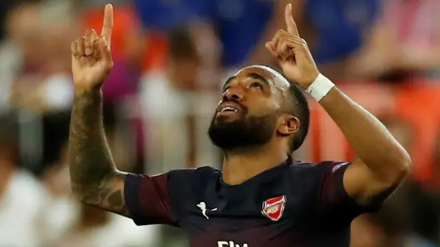 Alexandre Lacazette celebrates