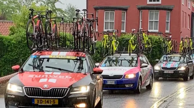 Cars from the Women's Tour in Framlingham