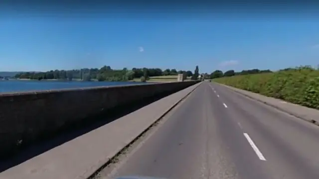 Walley Lane next to Chew Valley Lake