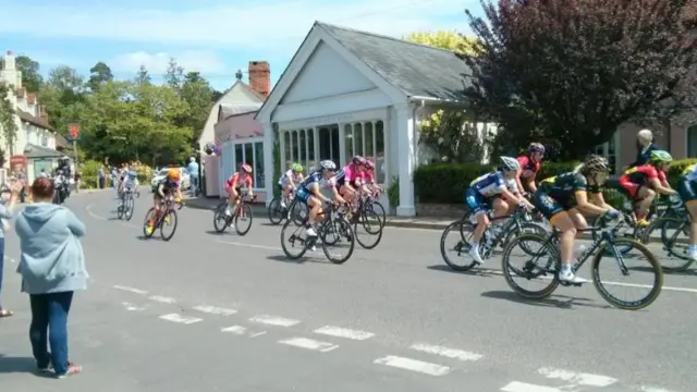 Women's Tour in East Bergholt, 2015