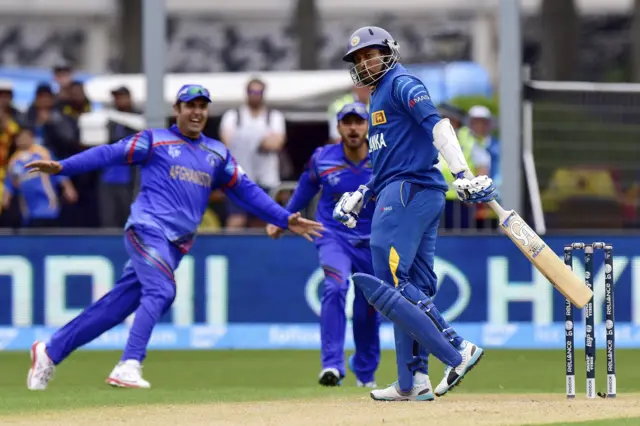 Sri Lanka's Tillakaratne Dilshan reacts after being dismissed against Afghanistan in the 2015 World Cup