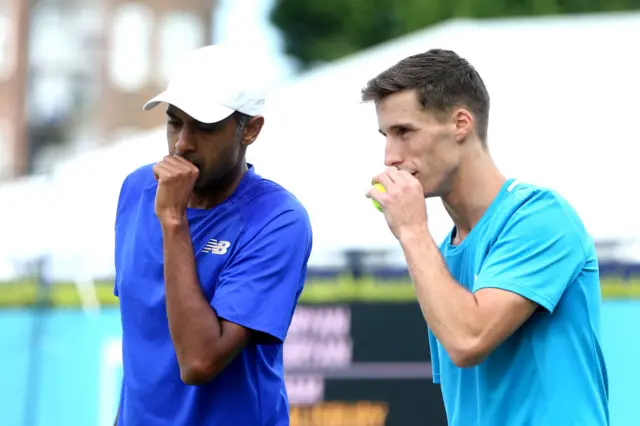 Ram and Salisbury whisper tactics to each other