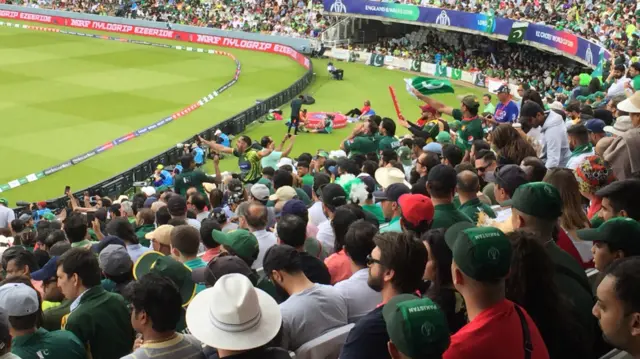 Pakistan fans