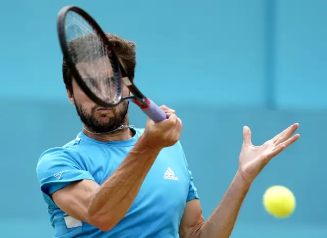 Gilles Simon