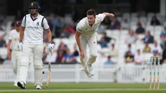 Morne Morkel of Surrey bowls during day 1 of the Specsavers County Championship match in Division One between Surrey and Warwickshire