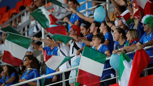 Italy supporters