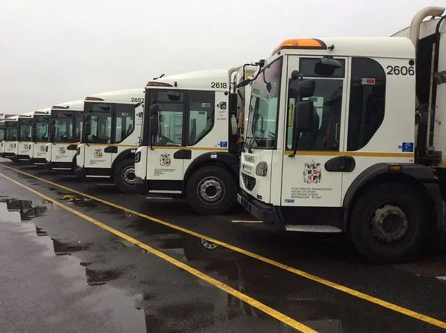 Bin lorry fleet