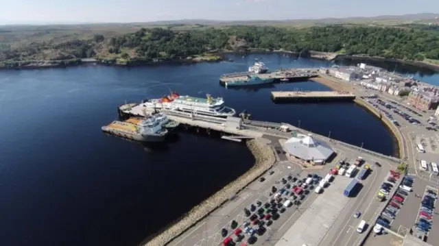 STORNOWAY PORT