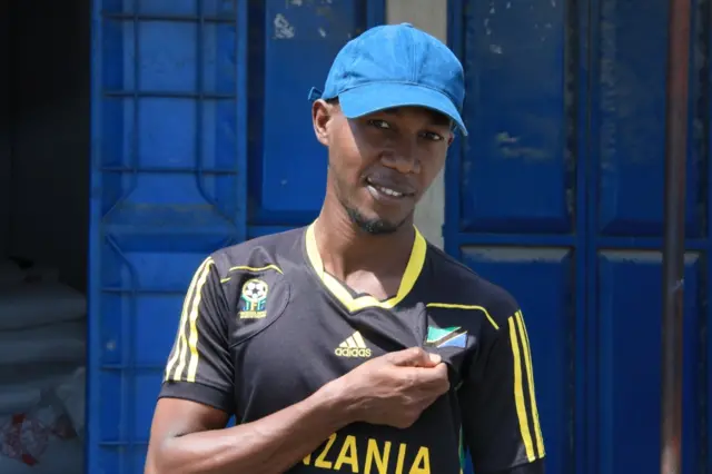 Tanzania fan