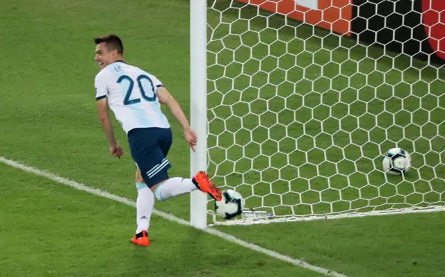 Giovani Lo Celso celebrates scoring