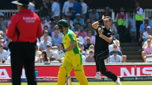 Trent Boult bowls