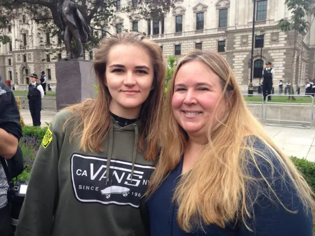 Jess Renner and her mum, Lisa