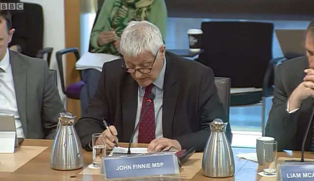 Green MSP John Finnie updates MSPs on the work of the sub-committee on policing