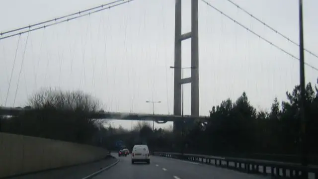 A63 nears the Humber Bridge