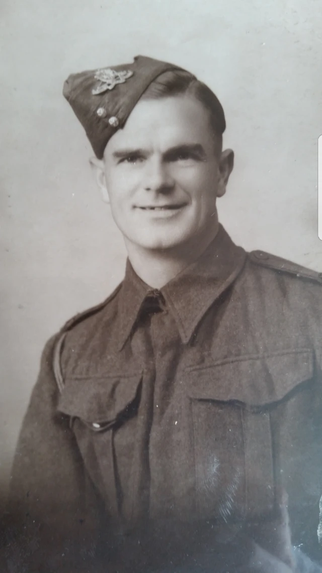image of Charles Davis who served with the Royal Artillery