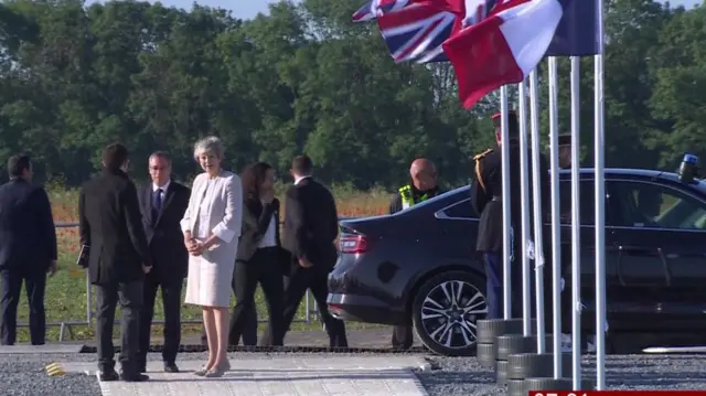 Theresa May in Ver-sur-Mer