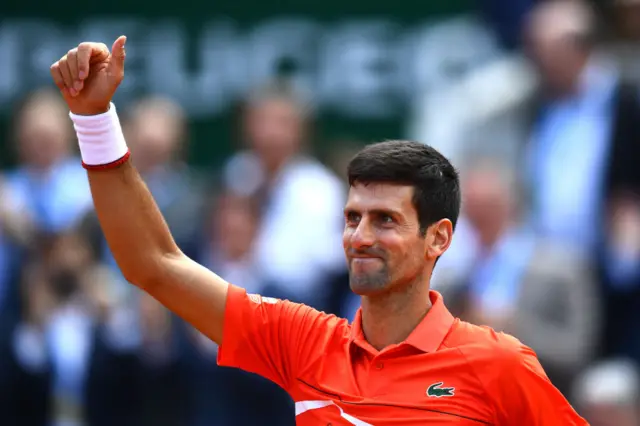 Djokovic gives the crowd a thumbs up