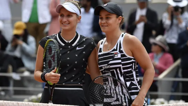 Vondrousova and Barty