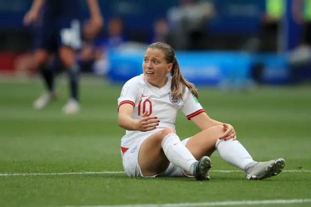 Fran Kirby reacts