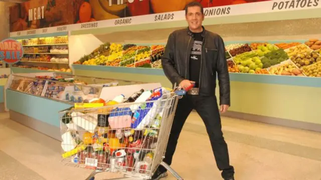 Dale Winton in Supermarket Sweep