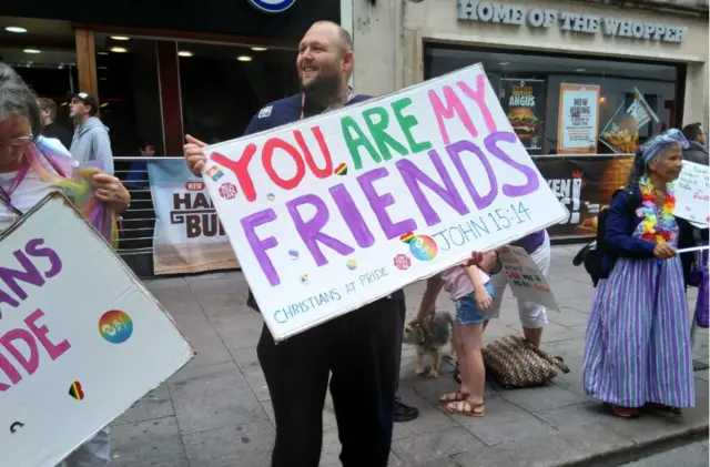 banner 'you are my friends'