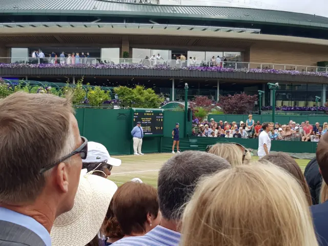 Fans court 14