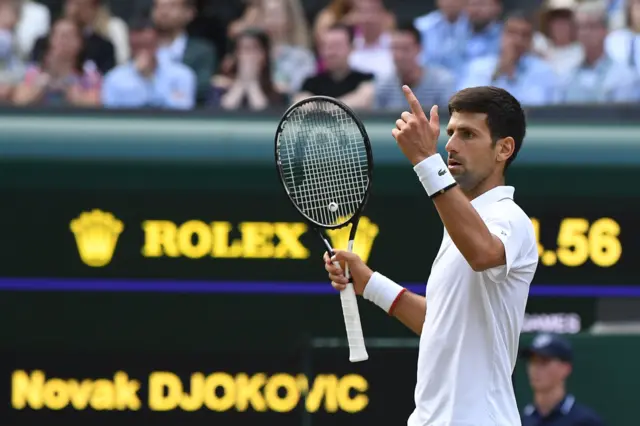 Djokovic challenges the call